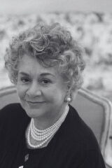 Joan Plowright