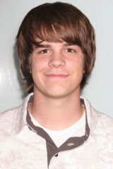 Johnny Simmons