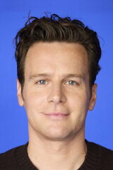 Jonathan Groff