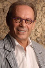 José Wilker