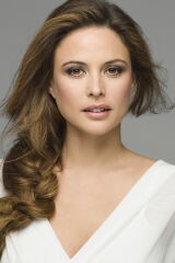 Josie Maran