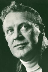 Joss Ackland