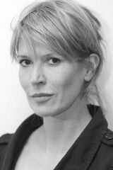 Julia Davis
