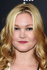 Julia Stiles