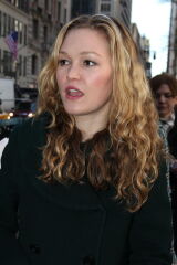 Julia Stiles