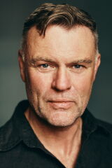 Julian Lewis Jones