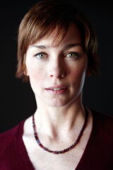 Julianne Nicholson
