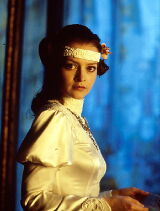 Julie Cox