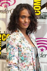 Kandyse McClure