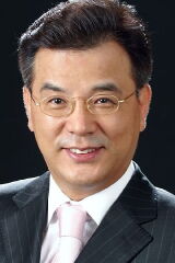 Kang Seok-woo