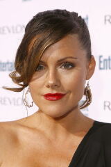 Kathleen Robertson