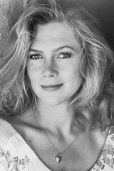 Kathleen Turner