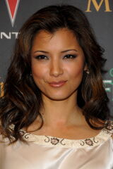 Kelly Hu