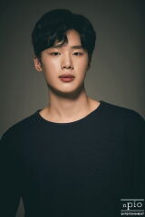 Kim Dong-hee