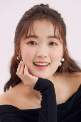 Kim Hye-yoon