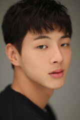 Kim Ji-soo