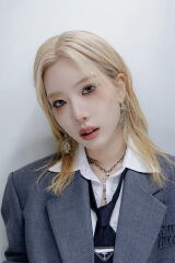 Kim Lip