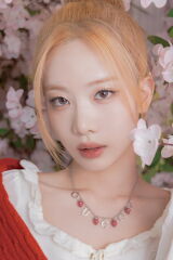 Kim Lip