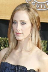 Kim Raver