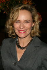 Laila Robins