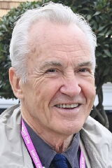 Larry Lamb