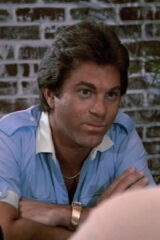 Larry Manetti