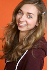 Lauren Lapkus
