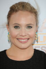 Leah Pipes