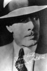 Lewis Stone
