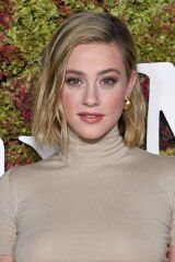 Lili Reinhart