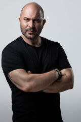 Lior Raz