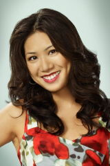 Liza Lapira