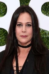 Liza Snyder