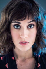 Lizzy Caplan