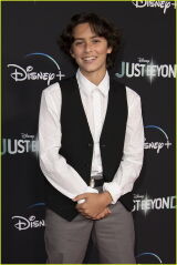 Logan Evan Gray