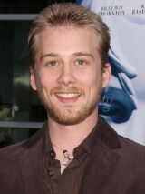 Lou Taylor Pucci