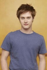 Lucas Grabeel