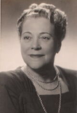 Lucília Simões