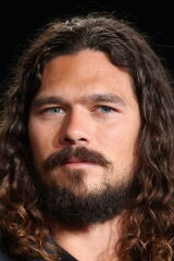 Luke Arnold