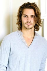 Luke Grimes