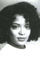 Luna Lauren Vélez