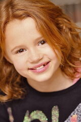 Maggie Elizabeth Jones