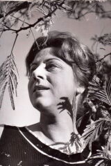 Mary Aroni