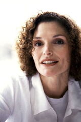 Mary Elizabeth Mastrantonio