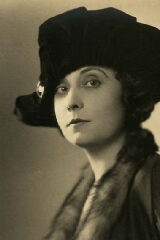 Maude George