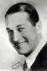 Maurice Chevalier