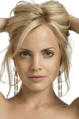 Mena Suvari