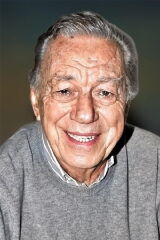 Metin Serezli