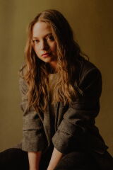 Mia Threapleton
