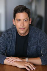 Michael Knowles